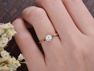 1.35 CT Round Cut Solitaire Moissanite Engagement Ring - crownmoissanite