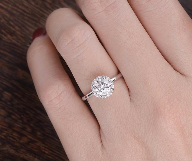 1.90 CT Round Cut Halo Moissanite Engagement Ring - crownmoissanite