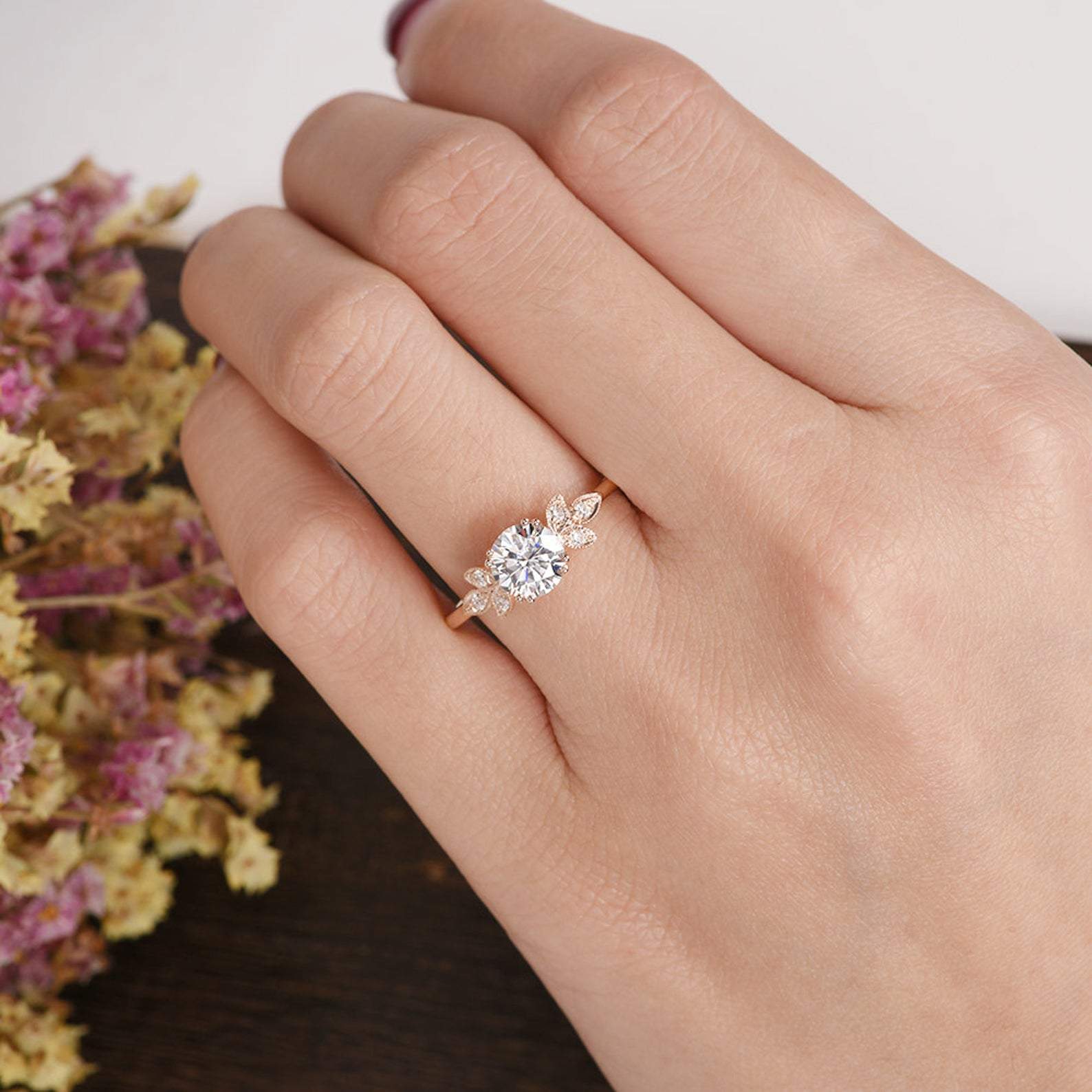 1.60 CT Round Cut Cluster Moissanite Engagement Ring - crownmoissanite