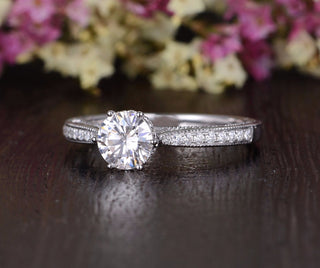 1.35 CT Round Cut Solitaire Moissanite Engagement Ring - crownmoissanite