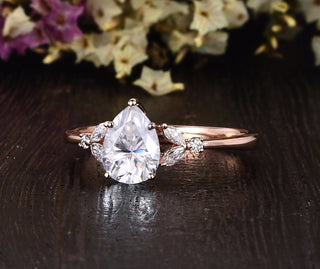 0.75 CT Pear Cluster Moissanite Engagement Ring - crownmoissanite