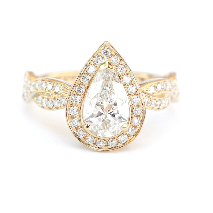 1.0 CT Pear Moissanite Vintage Engagement Ring